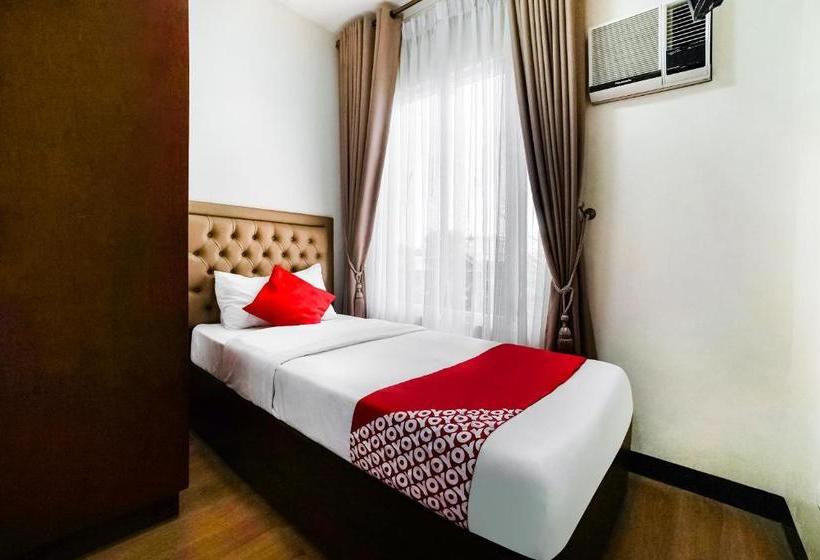 Отель Sakura Suites By Oyo Rooms