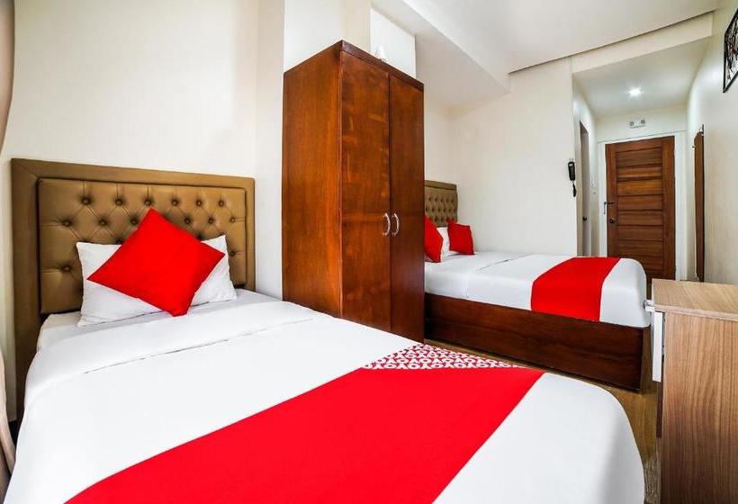 Отель Sakura Suites By Oyo Rooms