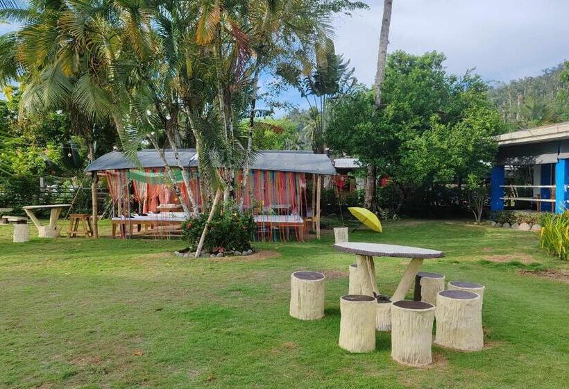 هتل Summer Homes Beach Resort And Cottages Palawan