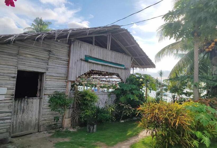هتل Summer Homes Beach Resort And Cottages Palawan
