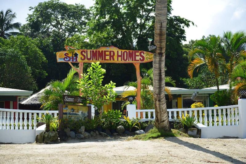 هتل Summer Homes Beach Resort And Cottages Palawan