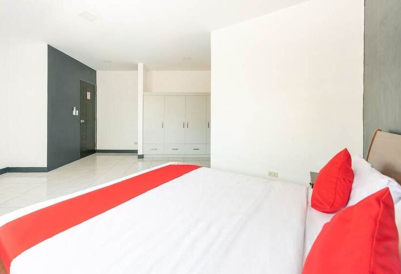 فندق Treasure Point Bataan By Oyo Rooms