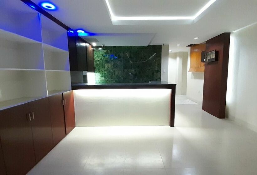 Jrjf Hotel By Oyo Rooms