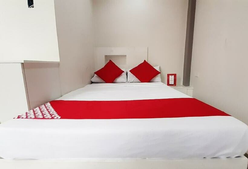 Jrjf Hotel By Oyo Rooms