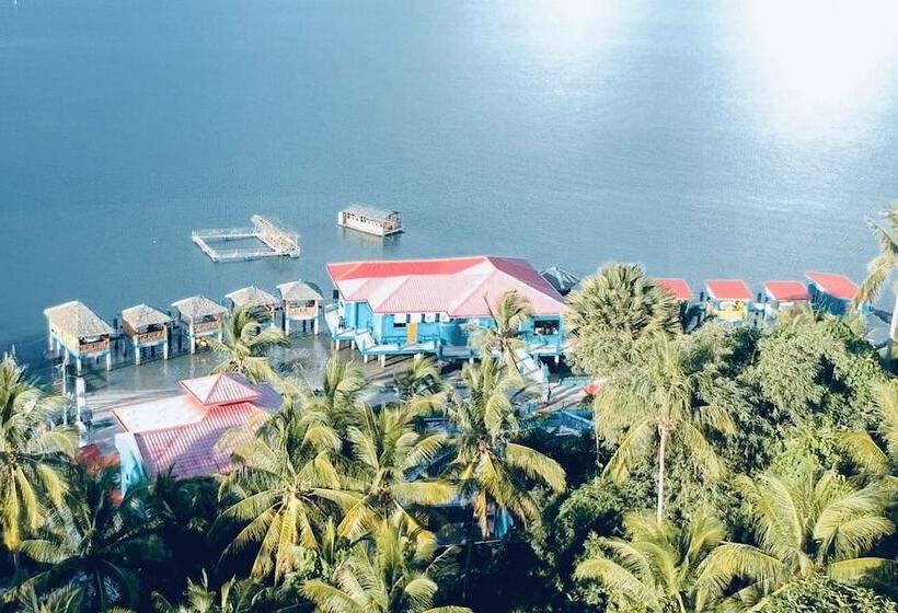 Juvies Resort Hotel And Restaurant