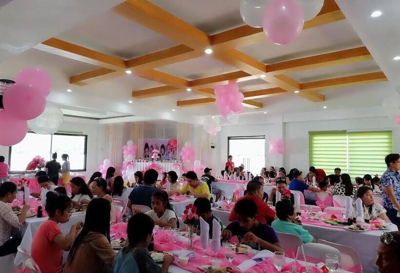 Juvies Resort Hotel And Restaurant