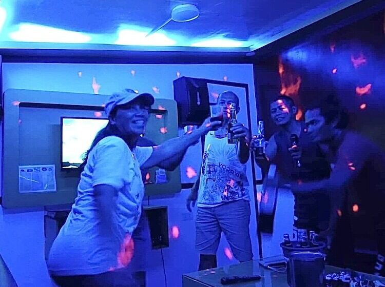 Juvies Resort Hotel And Restaurant