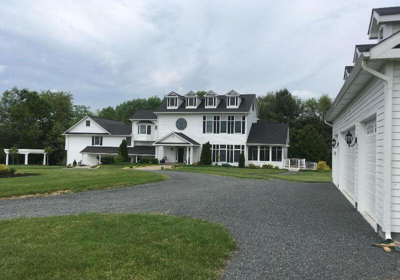 Loudoun Valley Manor B&b