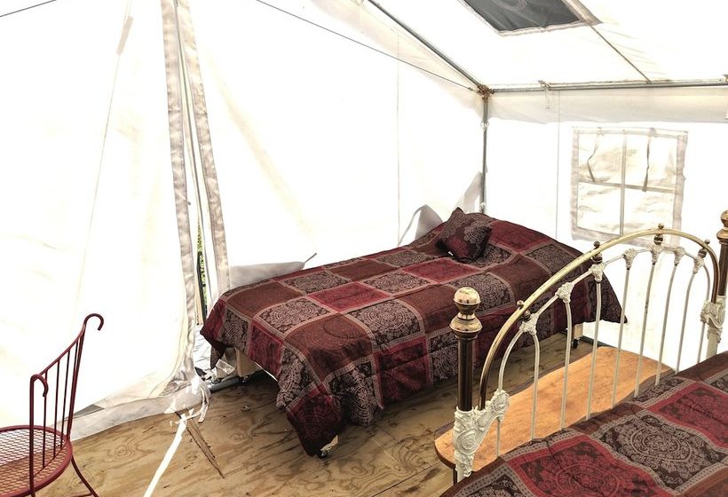 New River Cabins And Tiny Houses