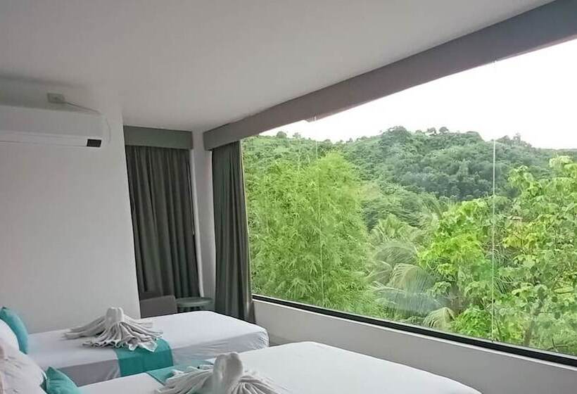 펜션 Reddoorz At Anton S Loft Designer Resort Pansol Calamba Laguna