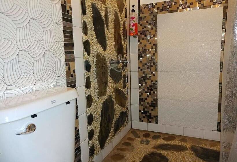 پانسیون Bing Vice Tourist Inn