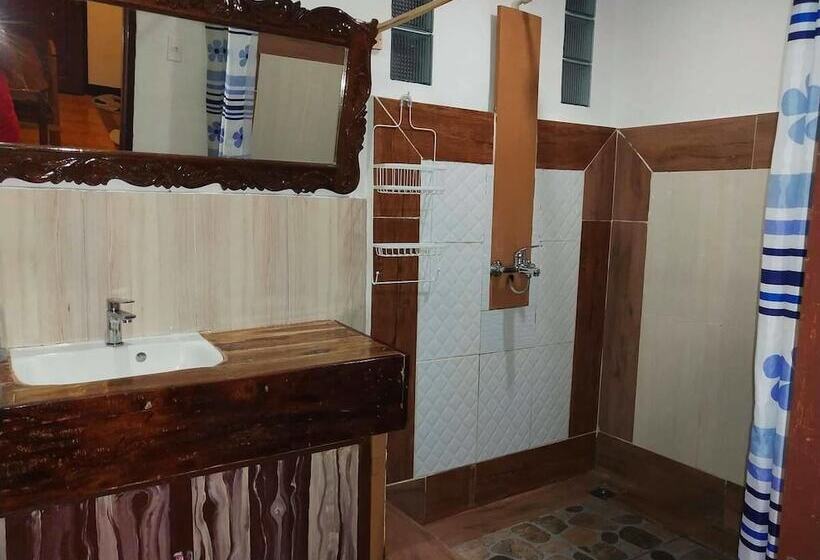 پانسیون Bing Vice Tourist Inn