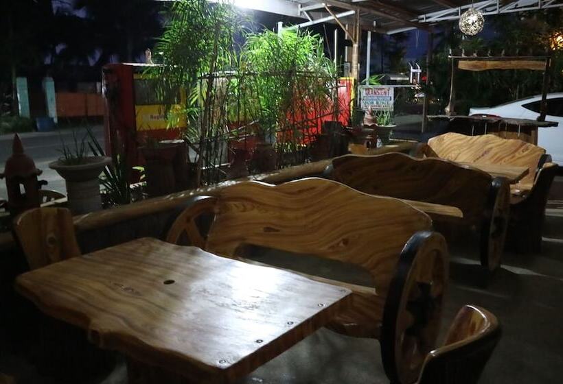 ペンション Hundred Isles' Room Rentals And Transient House