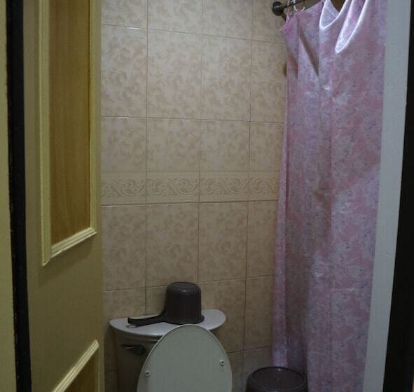 ペンション Hundred Isles' Room Rentals And Transient House