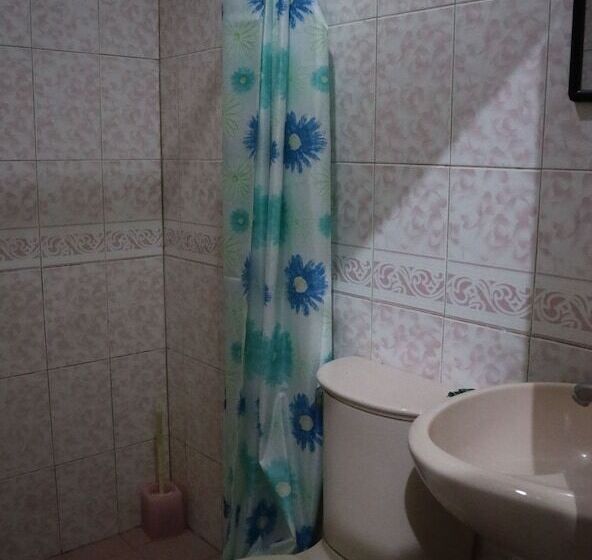 ペンション Hundred Isles' Room Rentals And Transient House