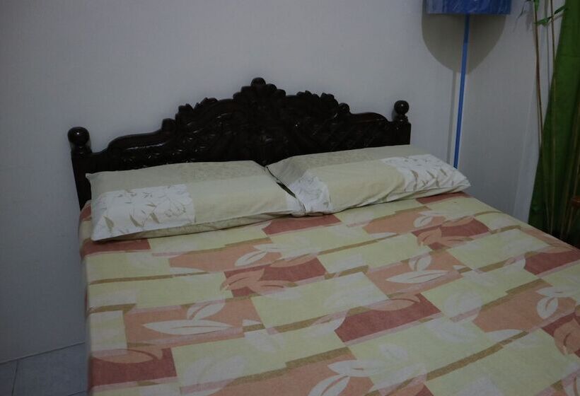 ペンション Hundred Isles' Room Rentals And Transient House