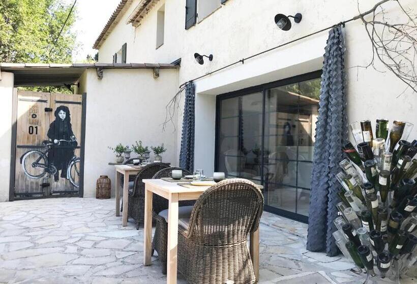 مبيت وإفطار Bastide Nomade Guest House