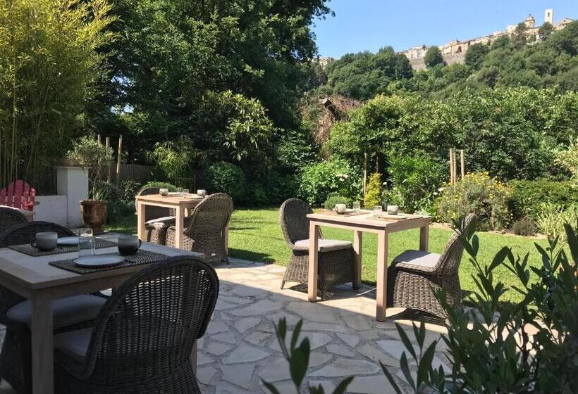 تختخواب و صبحانه Bastide Nomade   Guest House