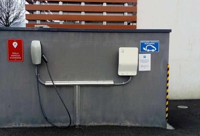 فندق Ibis Budget Geneve Saint Genis Pouilly