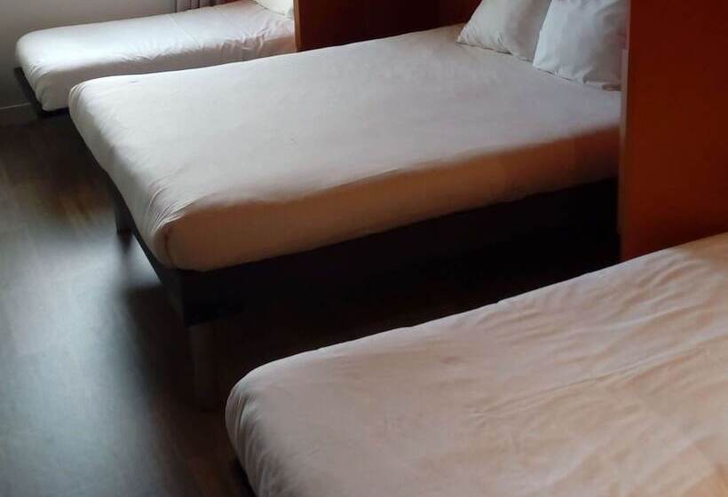 בית מלון כפרי Ibis Budget Geneve Saint Genis Pouilly