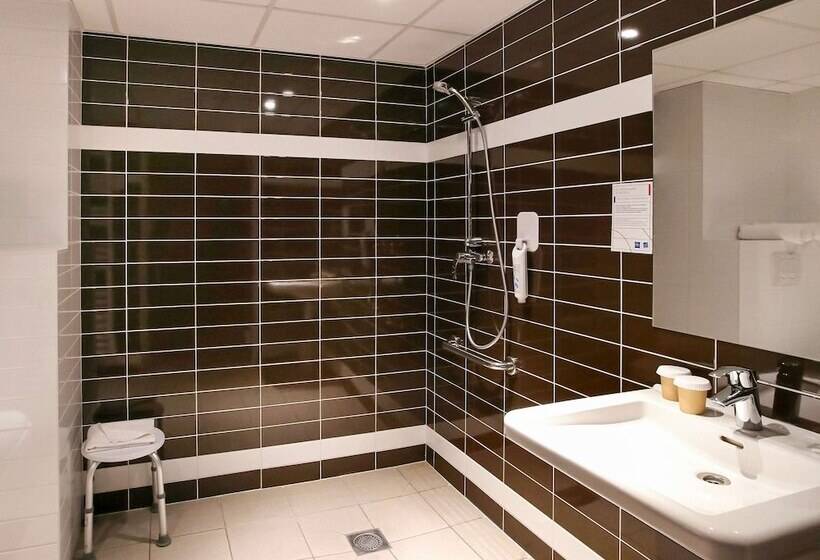 בית מלון כפרי Ibis Budget Geneve Saint Genis Pouilly