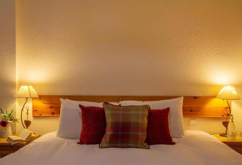 Отель Chalet Coeur Des Brévières By Chalet Chardons