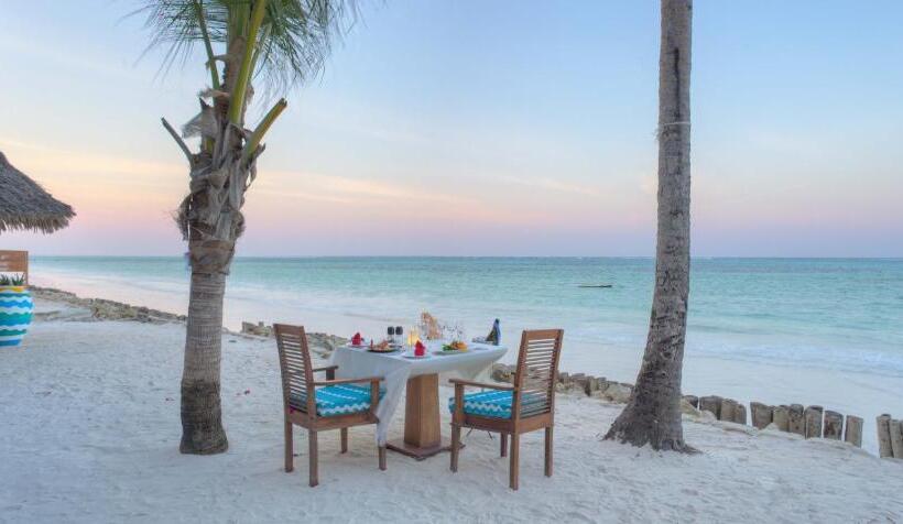 Bluebay Beach Resort & Spa