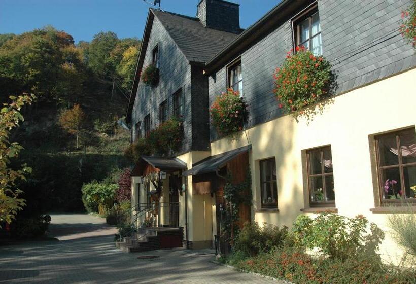 Flair Waldhotel Mellestollen