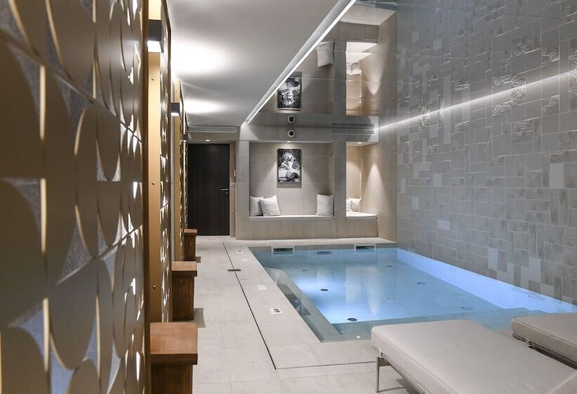 Отель Grand Hôtel Du Parc   Teritoria