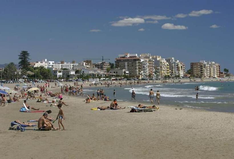 Хостел Pensión Tere Playa