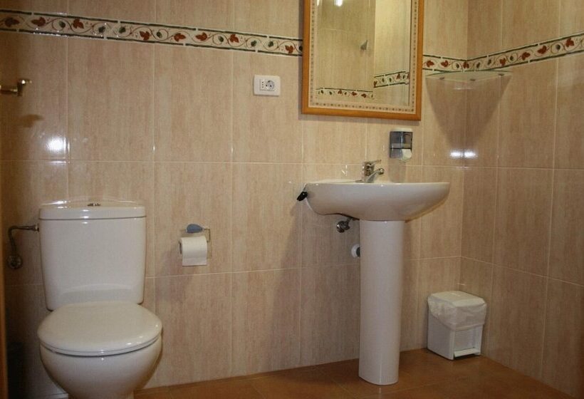 Хостел Pensión Tere Playa