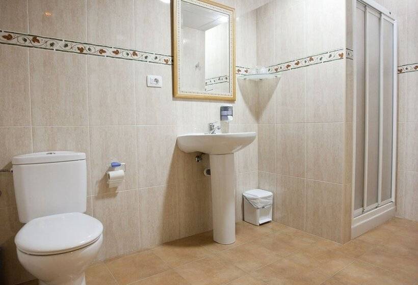 Хостел Pensión Tere Playa