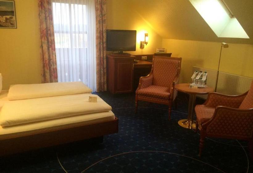 Отель Alte Linde