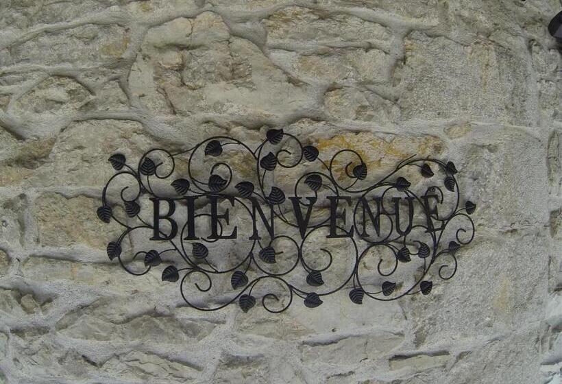 Отель Auberge De La Sagne