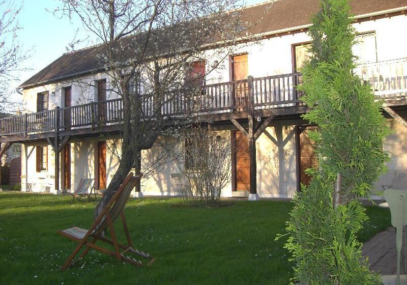 호텔 Auberge De Launay