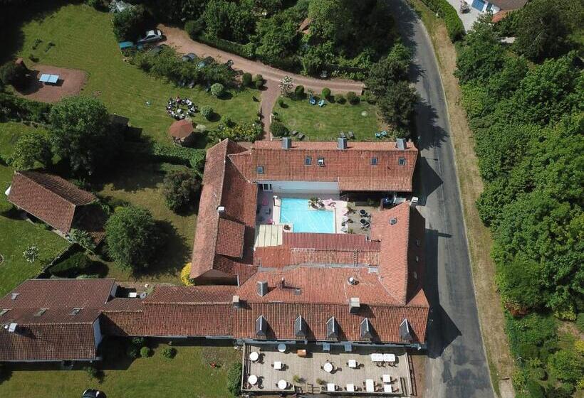 בית מלון כפרי Auberge Du Gros Tilleul