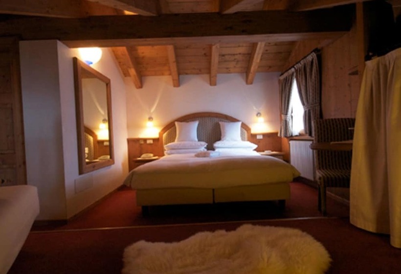 هتل Baita Fiorita