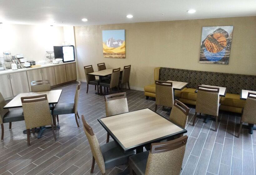 בית מלון כפרי Best Western Snowflake Inn