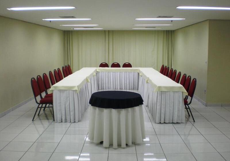 فندق Blue Tree Garden Bauru