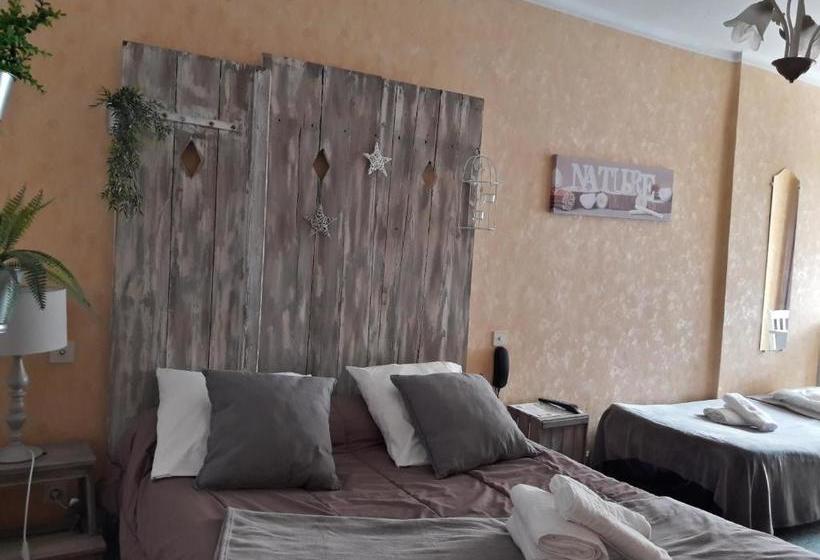 ホテル Chez Francoise