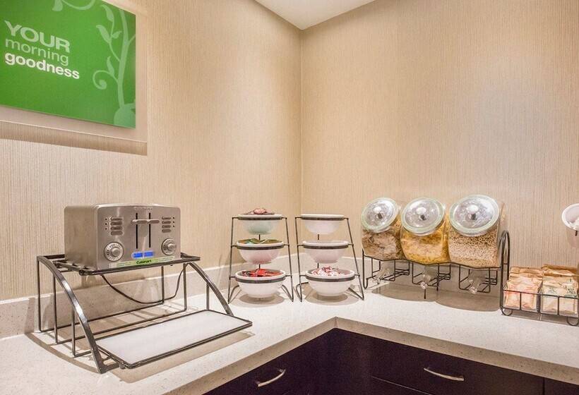 فندق Comfort Inn & Suites University