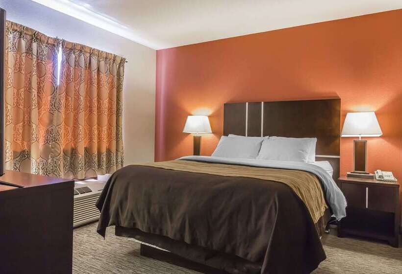 בית מלון כפרי Comfort Inn & Suites