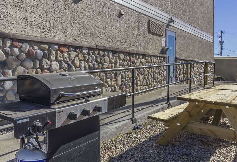 فندق Comfort Inn & Suites