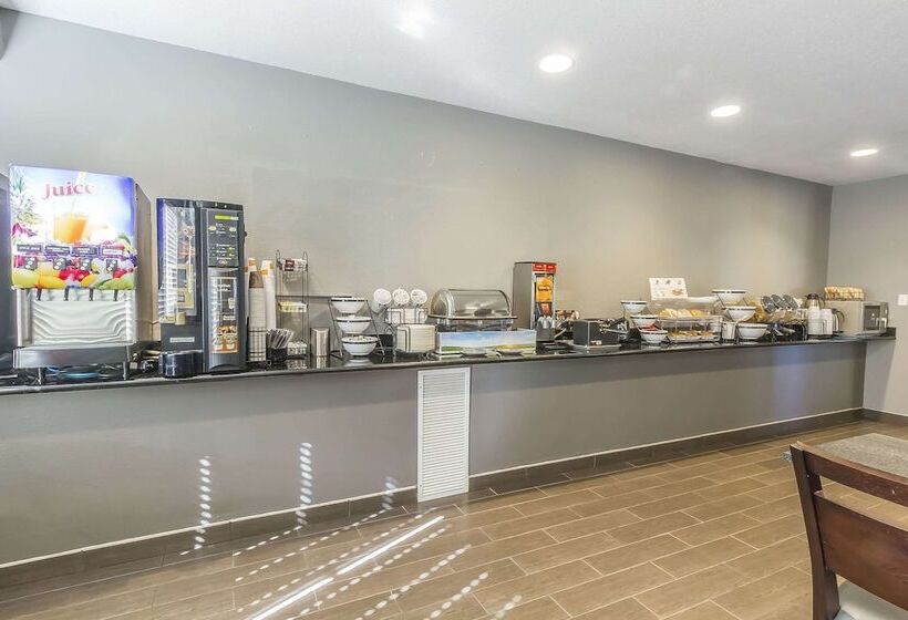 فندق Comfort Inn & Suites