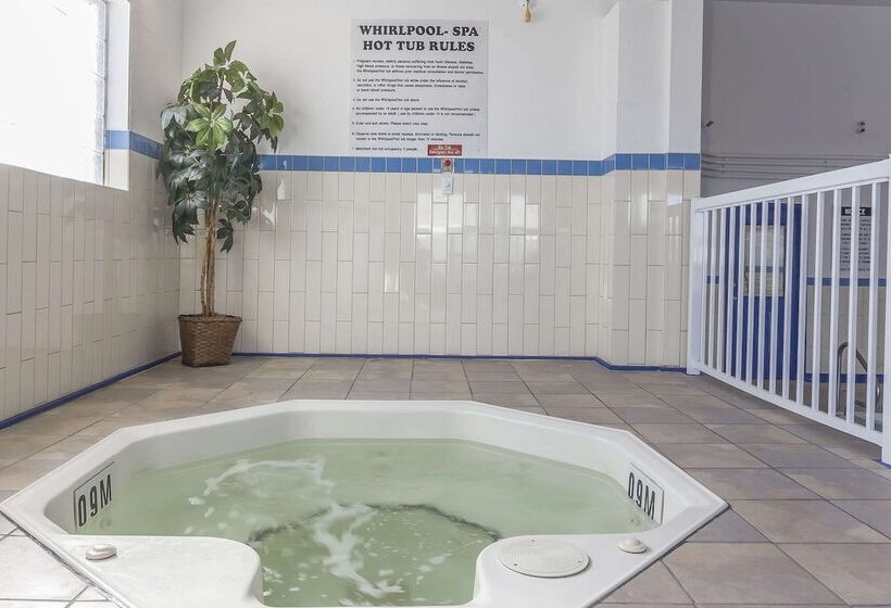 فندق Comfort Inn & Suites