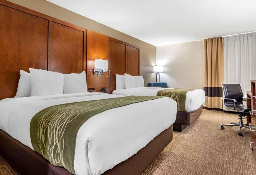 هتل Comfort Inn Birmingham  Irondale