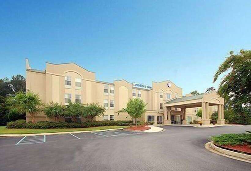 호텔 Comfort Inn Birmingham  Irondale