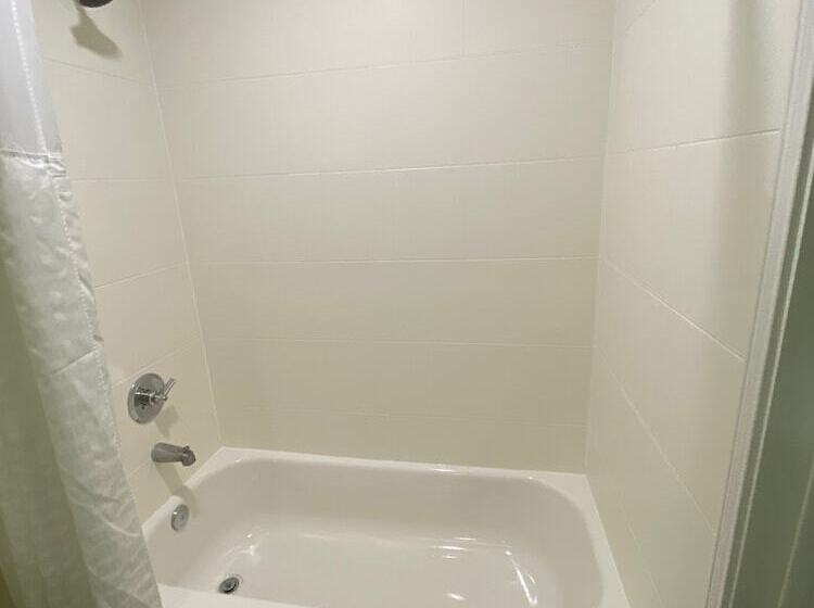 호텔 Comfort Inn Birmingham  Irondale