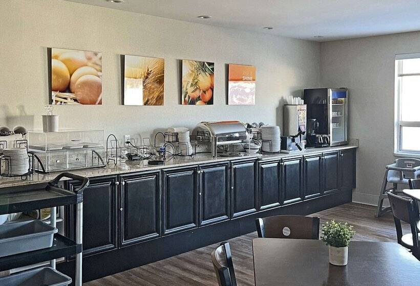 Отель Comfort Inn   Gander