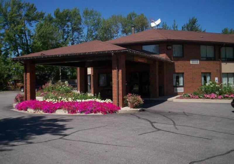 בית מלון כפרי Comfort Inn Lakeshore